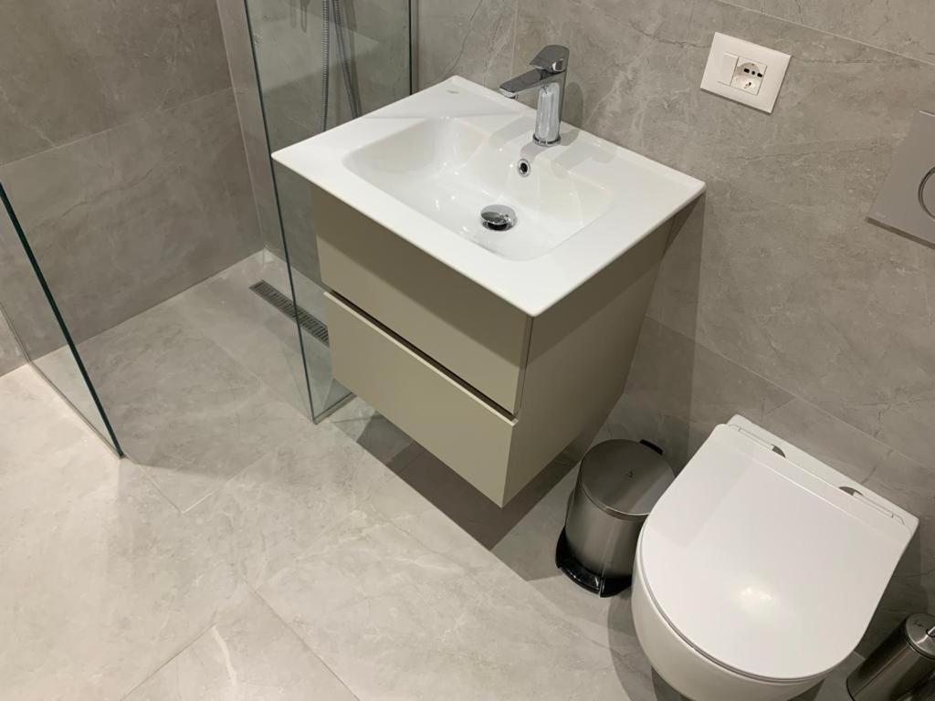 Apartamento Delfin Sarandë